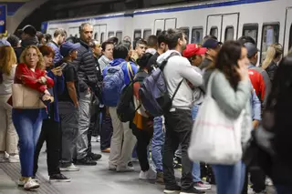 España bate un nuevo récord de población gracias a la inmigración: 49,3 millones de habitantes