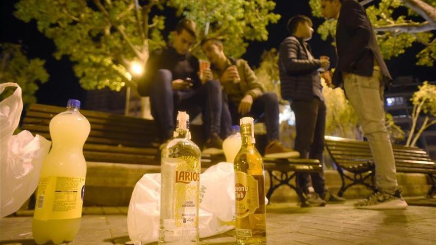 Desciende en Andalucía el número de jóvenes en los botellones