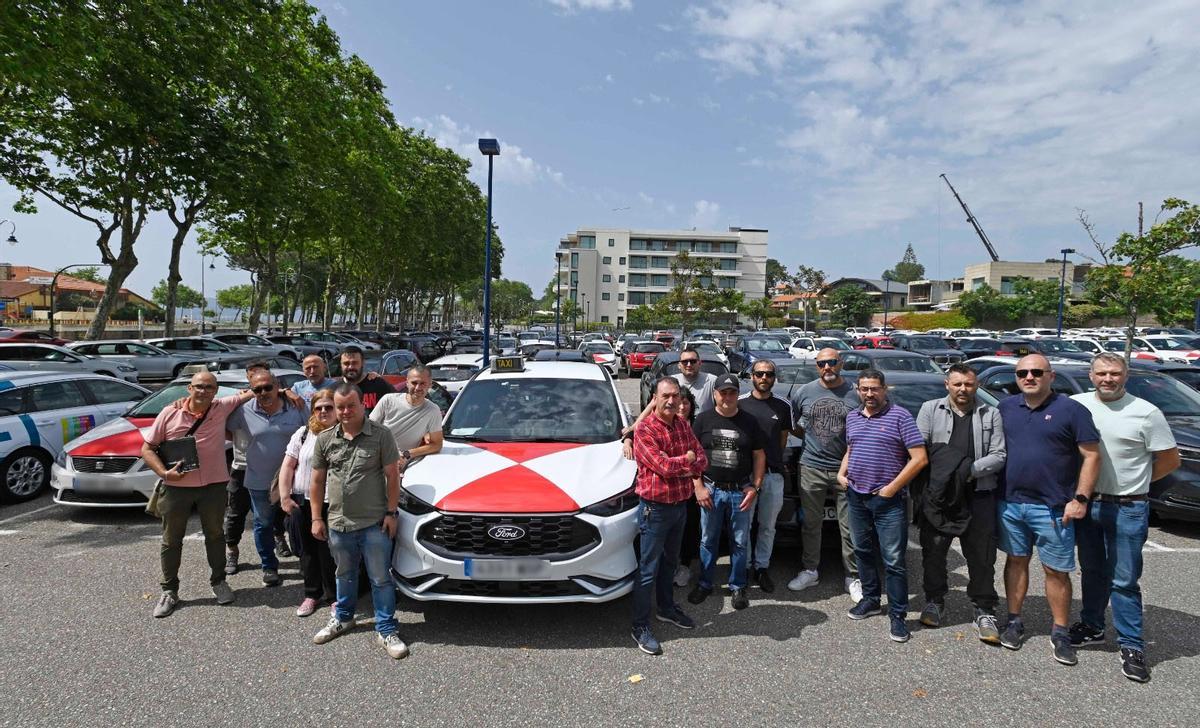 Taxistas de Vigo, en una de las últimas asambleas.