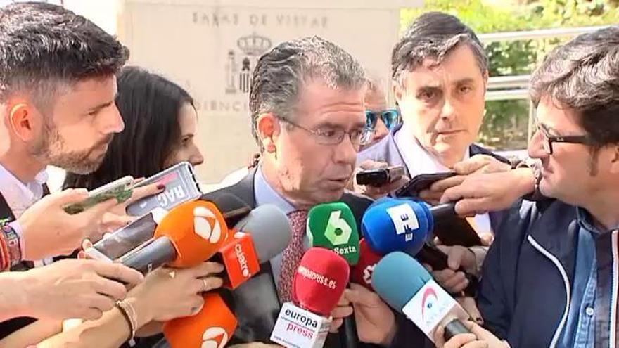 Granados: &quot;Si buscas venganza, cava dos fosas&quot;