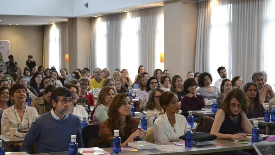 Expertos asturianos apuestan por las vacunas para evitar ingresos hospitalarios de personas mayores