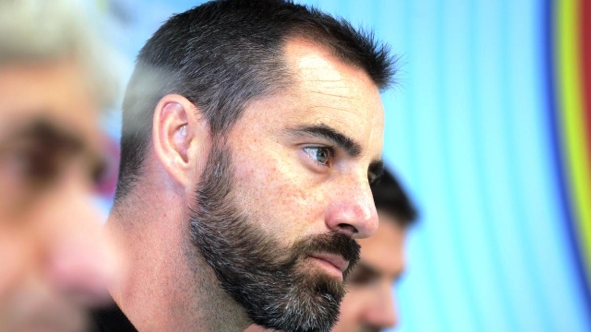 Rubén Sellés responde a una pregunta durante una rueda de prensa.