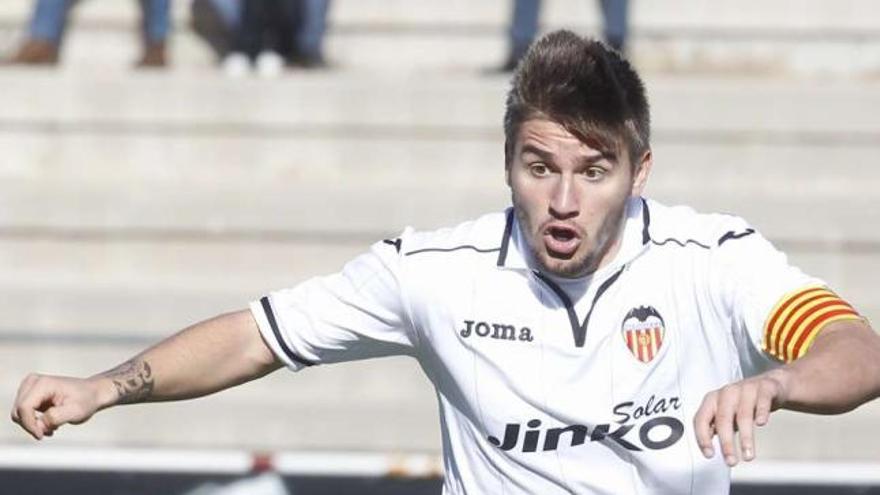 Portu, en un partido con el Valencia Mestalla. / super deporte