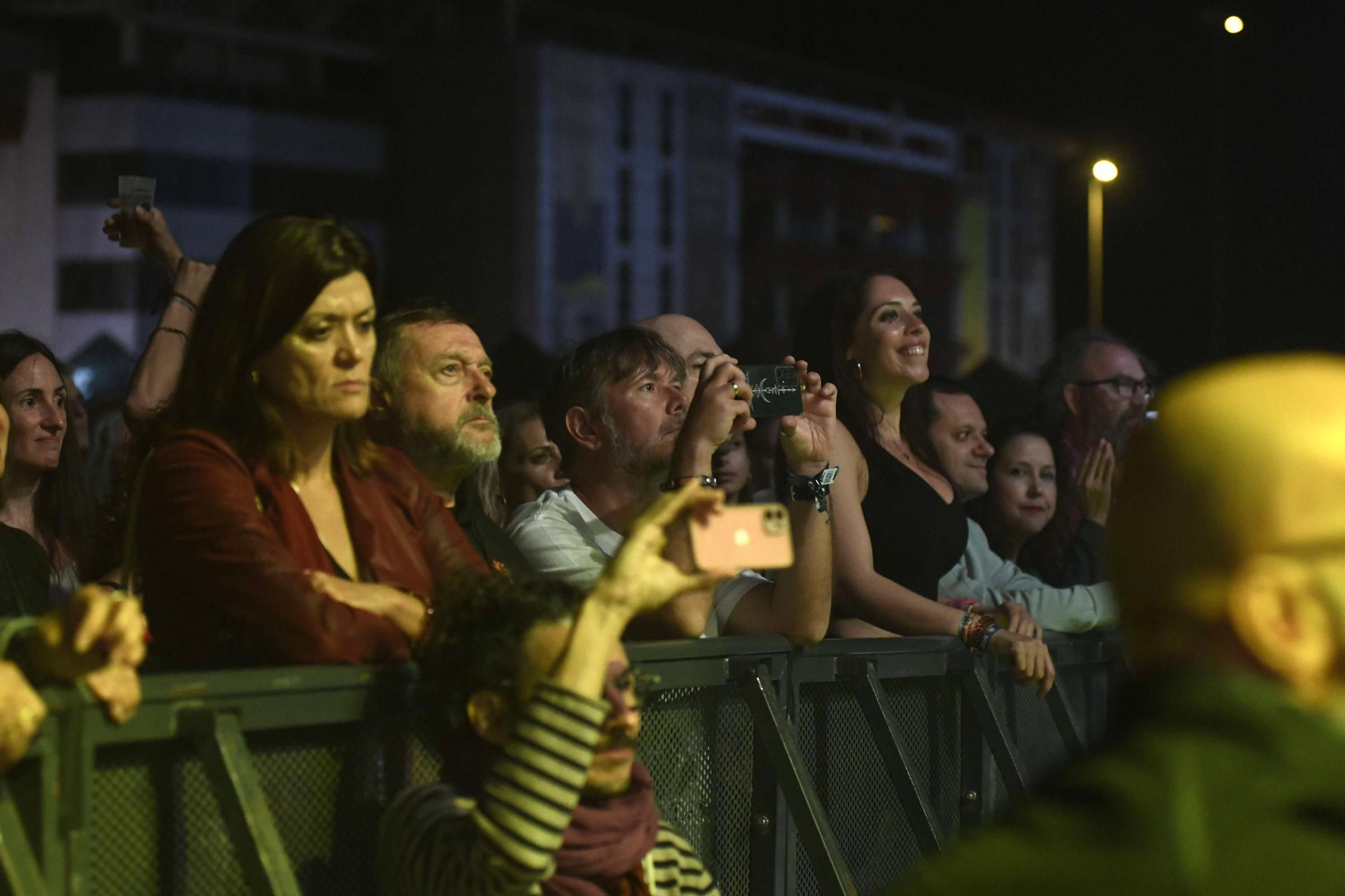 El concierto de dEUS en el Visor Fest, en imágenes