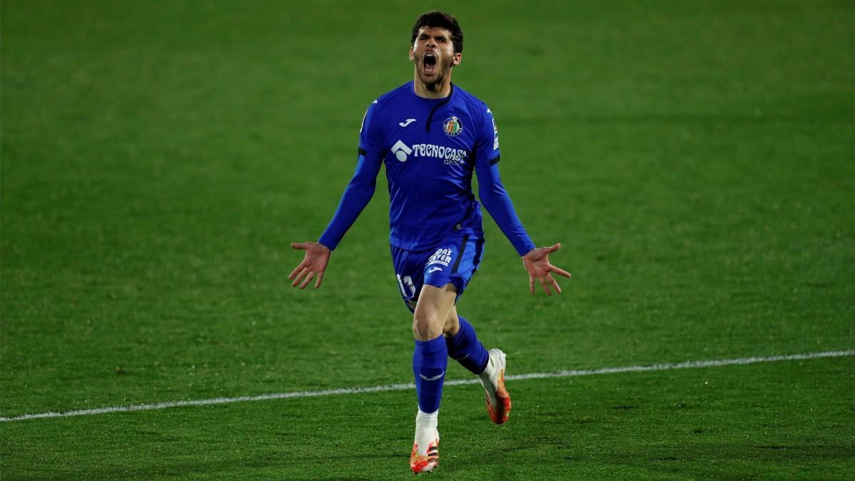 Carles Aleñá, celebrando un gol con la camiseta del Getafe