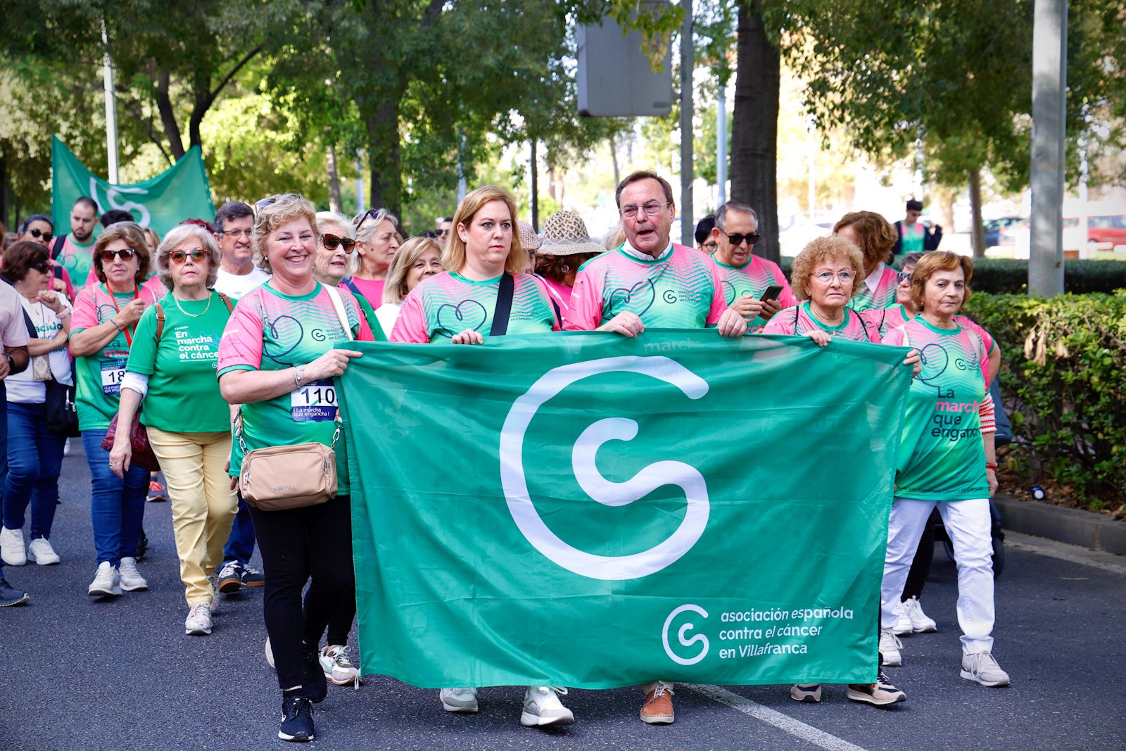 Marea verde contra el cáncer de mama