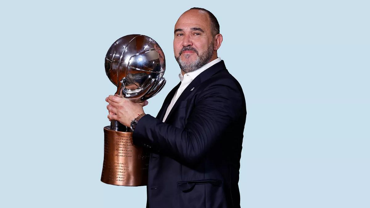 El Real Madrid hace oficial la salida de Chus Mateo