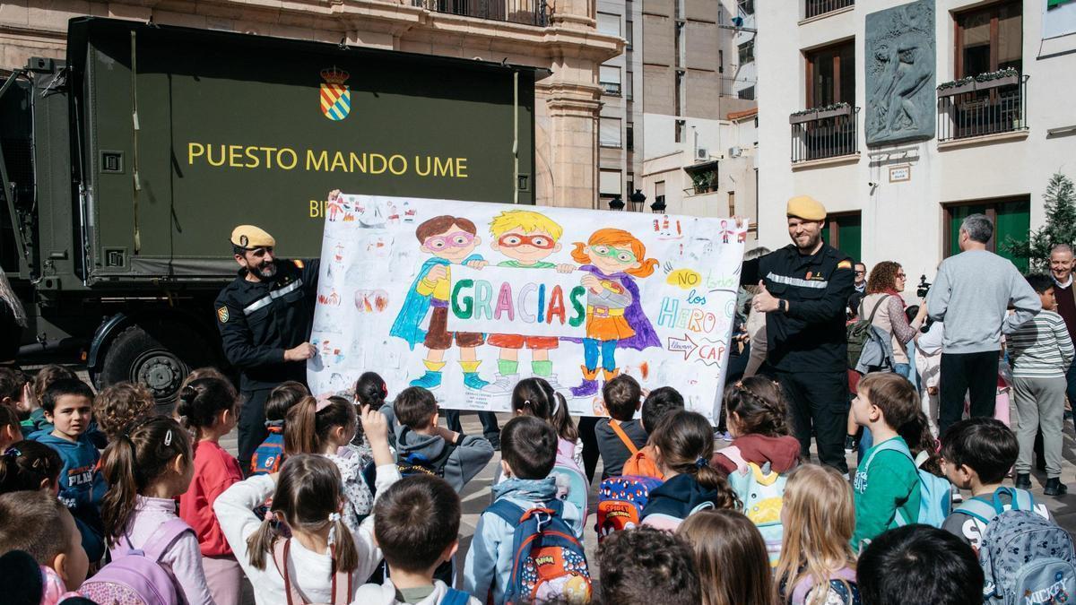 La UME conquista a la ciudadanía de Castelló