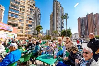 La invasión de Ucrania refuerza la condición de la Costa Blanca como destino turístico “refugio”