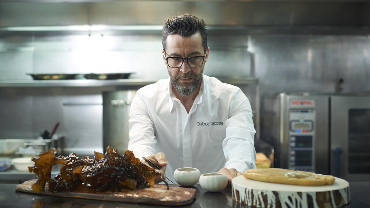 Quique Dacosta en uno de sus restaurantes en la C. Valenciana.