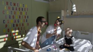 ¿Por qué solo dos hospitales de Catalunya tratarán el cáncer infantil?