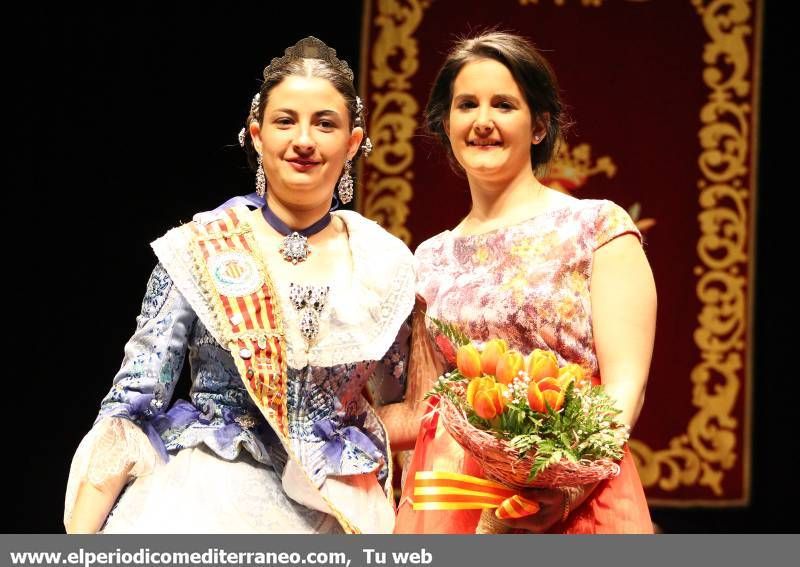 GALERIA FOTOS -- Vila-real homenajea a la reina y damas de fiestas
