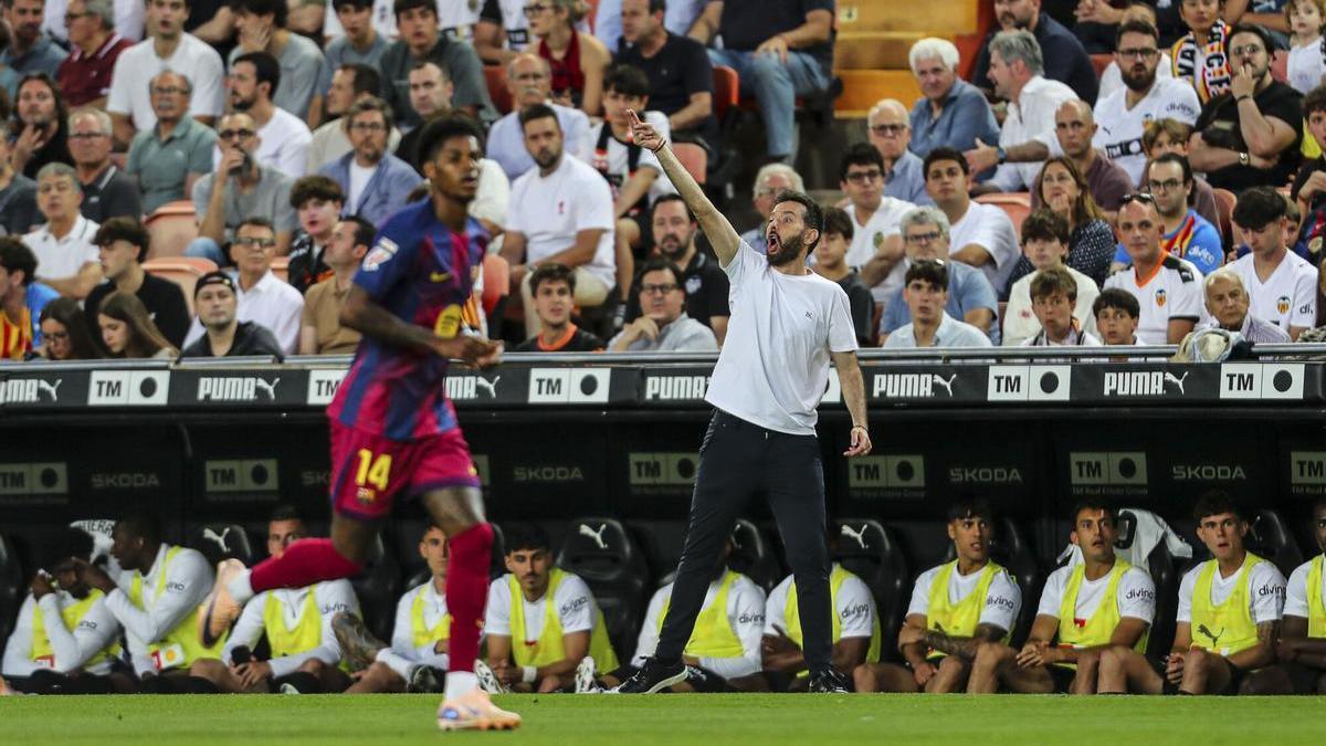 Carlos Corberan, en el Valencia CF - FC Barcelona de Mestalla