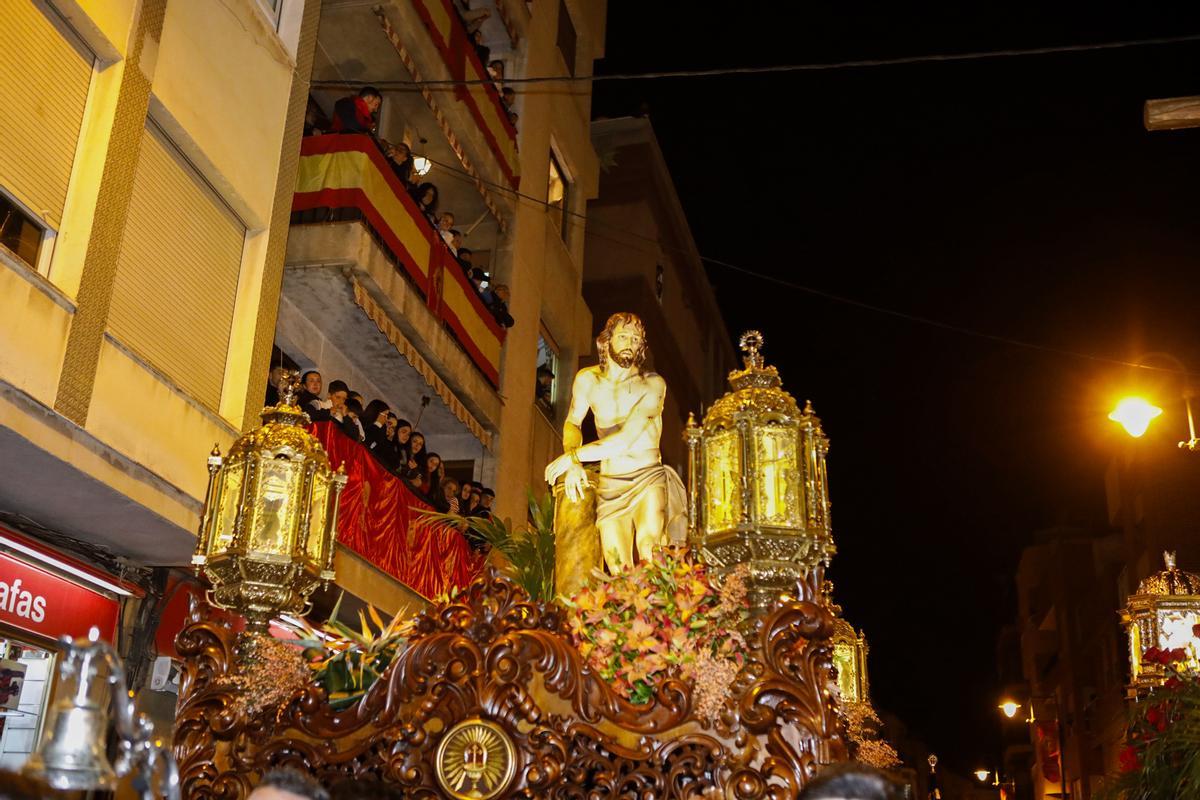 Las mejores imágenes de la noche del Paso Encarnado en Lorca.