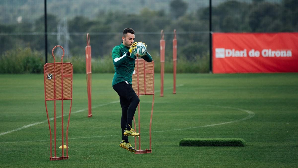 Juan Carlos, en un entrenamiento en La Vinya, actual complejo deportivo