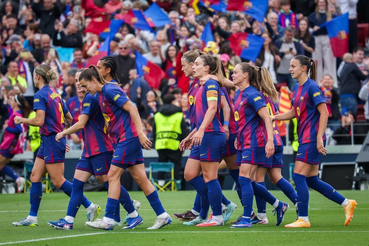 La jugadoras del Barça celebran uno de sus goles contra el Bayern Múnich