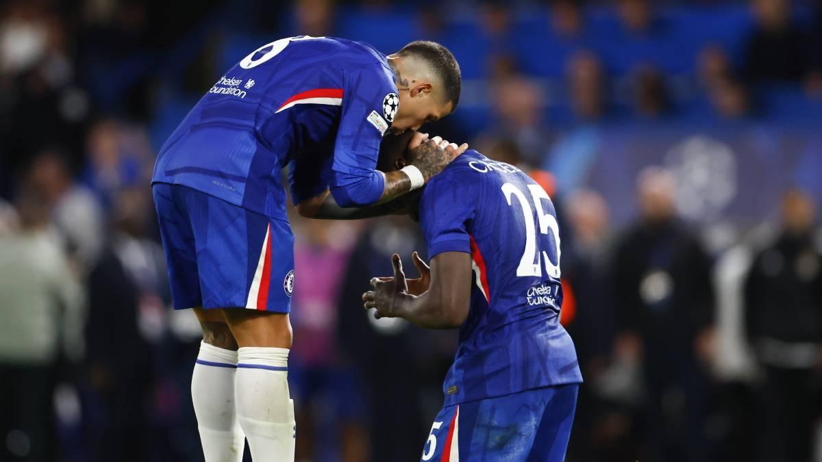 Enzo Fernández y Moisés Caicedo, en una imagen con el Chelsea