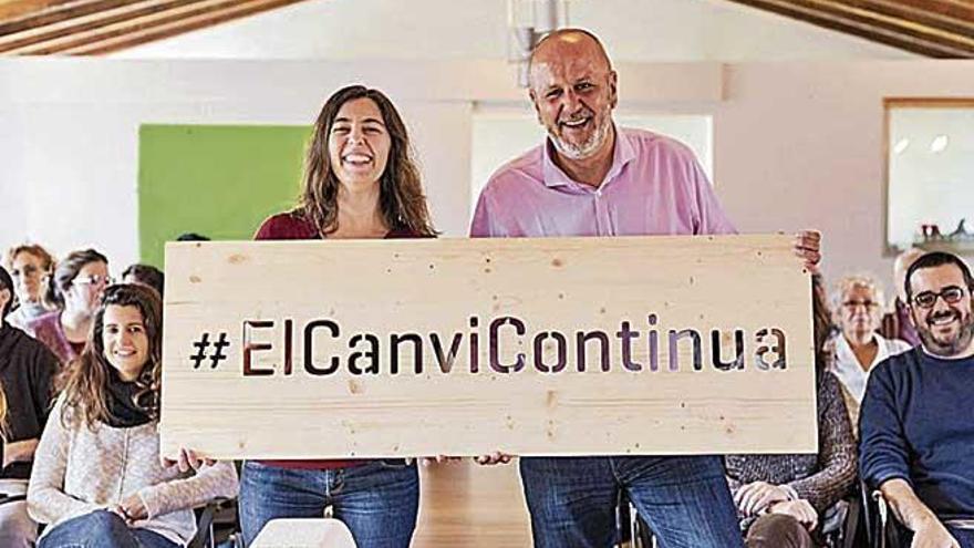 Los candidatos al Govern y Cort, Miquel Ensenyat y Neus Truyol, ayer.