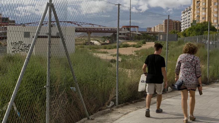 Ciudadanos exige que se desbloquee el plan OI2 y demoler el Puente Rojo