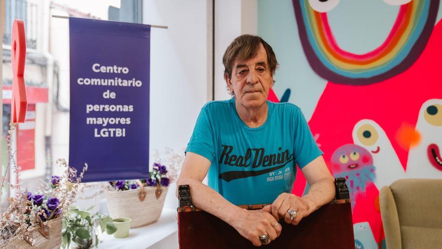 El infierno de Vicente hasta entrar en la primera residencia para mayores LGTBI de Madrid: &quot;Algunos han muerto sin poder venir, es una cuestión de dignidad&quot;
