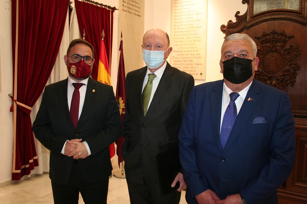 Pregón de la Semana Santa de Lorca del general de la Guardia Civil Miguel Martínez en la antigua colegial de San Patricio.