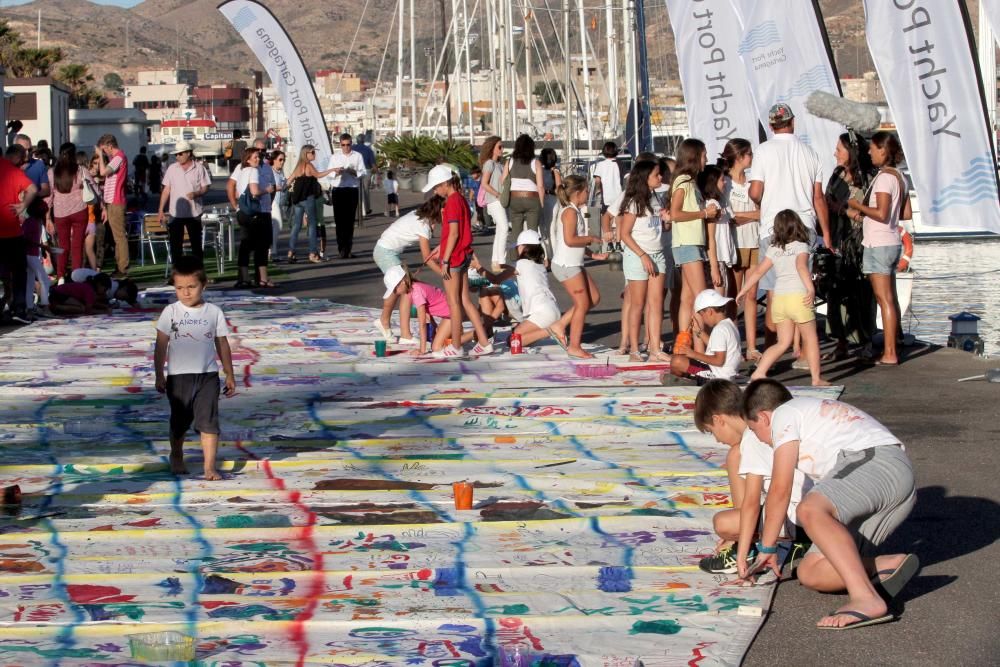 Velas hechas de sueños infantiles solidarios