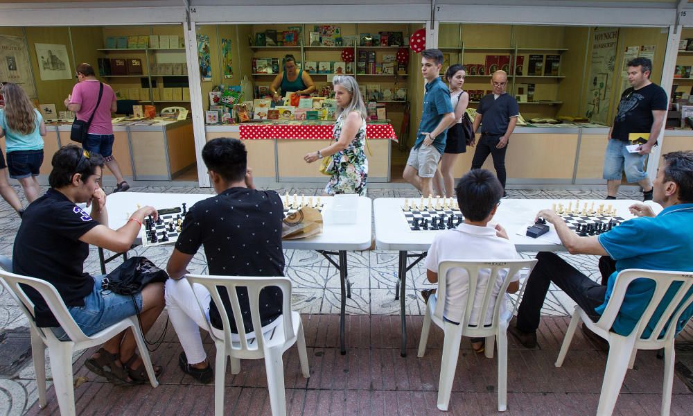 La Feria del Libro de Alicante centra su programación en la obra de Azorín