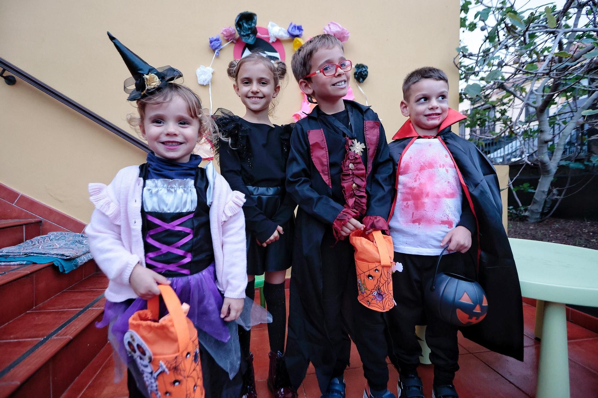 Noche de Halloween en Pueblo Hinojosa