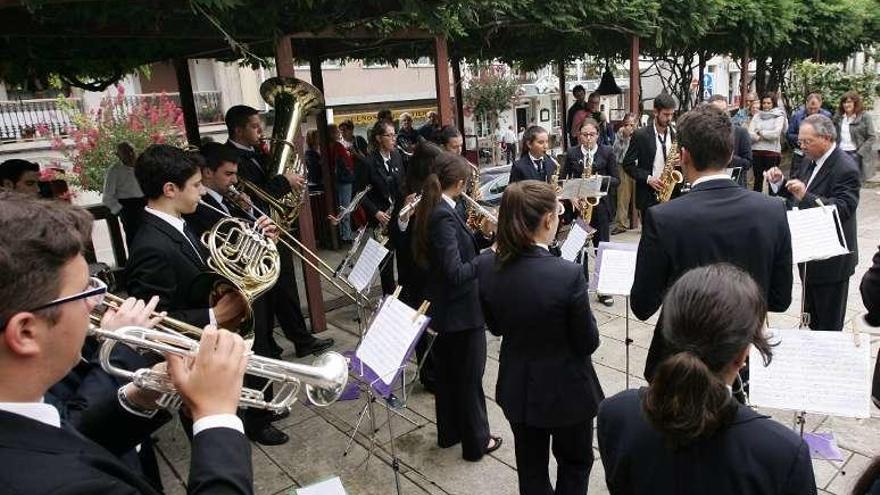 Banda Municipal de Forcarei en fiestas pasadas. // Bernabé/ Cris M. V.