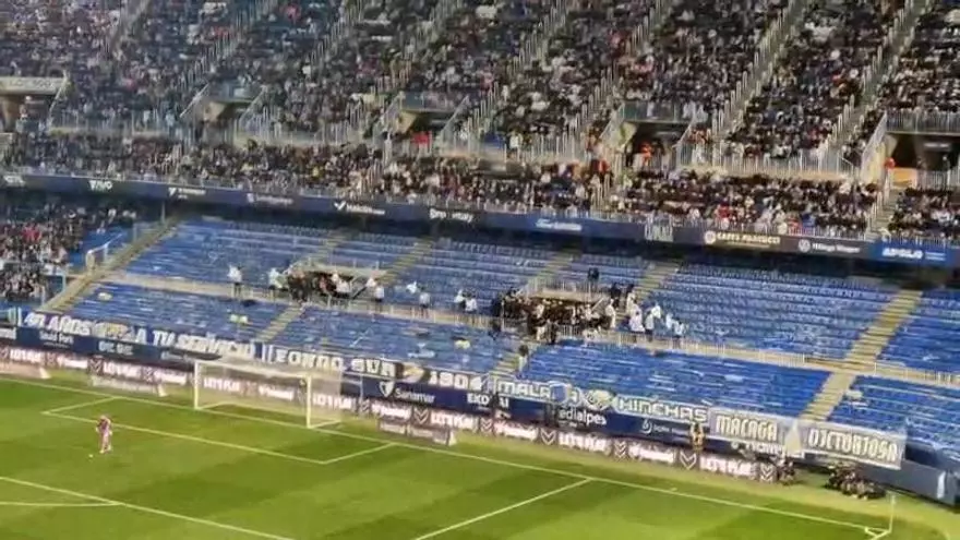 La Rosaleda protesta contra el arbitraje