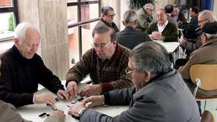 La región necesitaría 300.000 habitantes más en 2030 para garantizar las pensiones