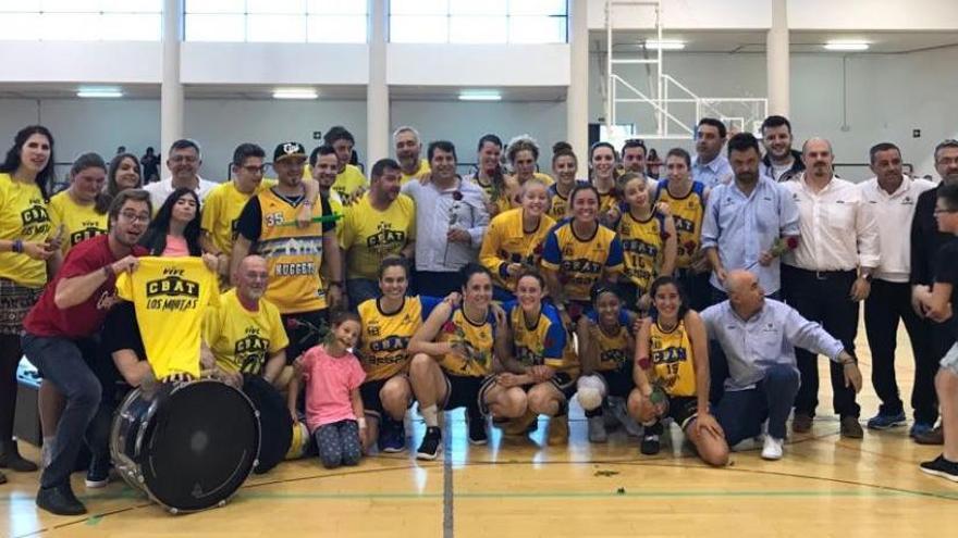 Las jugadoras del Alhaurín celebran el éxito.