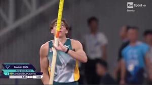 Duplantis bate el récord mundial de salto con pértiga con su 6,24m