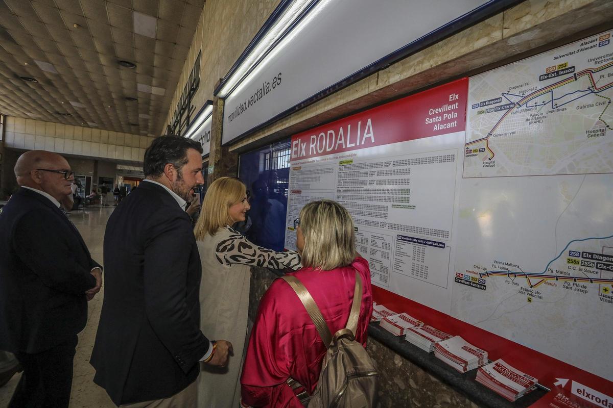 Pablo Ruz durante la presentación este miércoles de las nuevas líneas Elx Rodalia