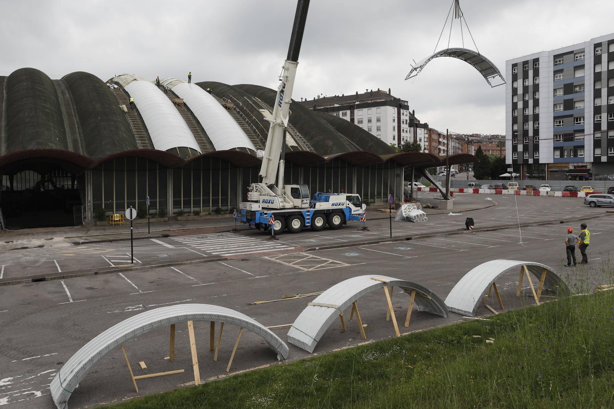 Las espectaculares obras para renovar la cubierta del Palacio de los Deportes de Oviedo
