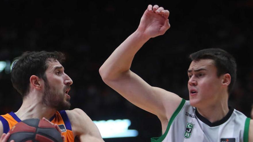 Guillem Vives, en un encuentro en La Fonteta.