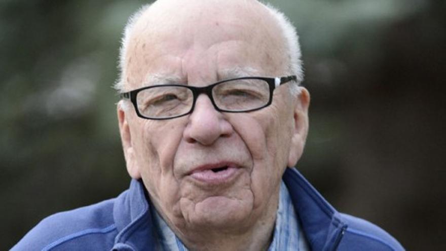 Rupert Murdoch abandona la dirección de sus diarios británicos