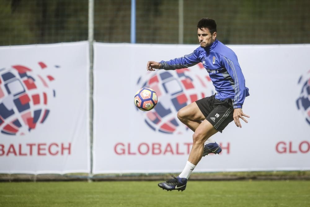 Entrenamiento del Real Oviedo en El Requexón