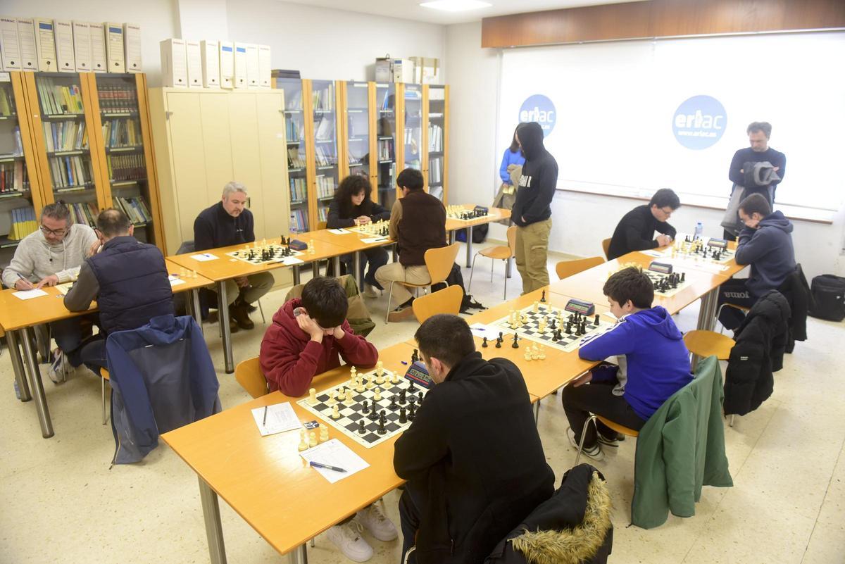 Torneo de ajedrez en la Escuela de Relaciones Laborales de A Coruña