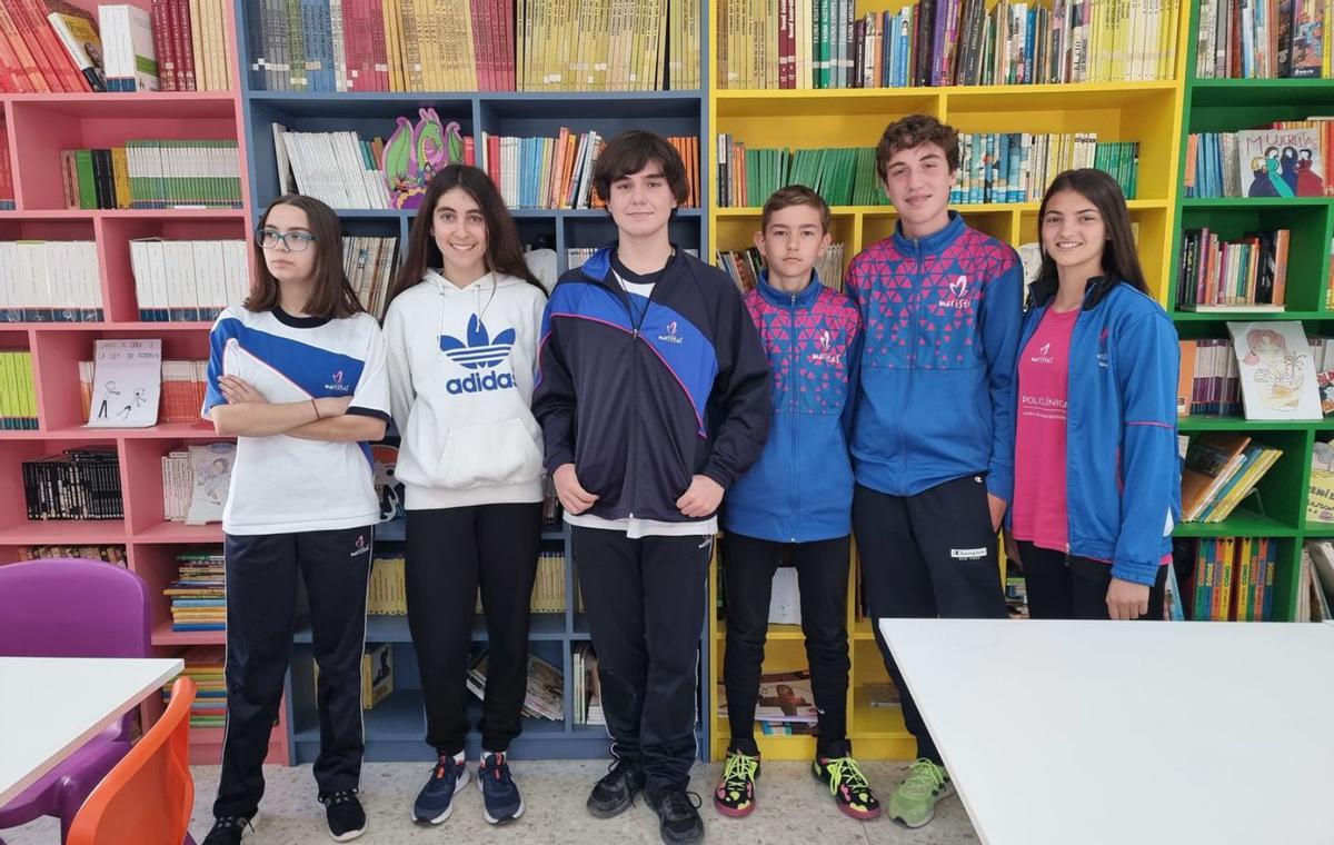 Luisa, Pablo, Sergio, Dario, Leire y María, alumnos de tercero de la ESO. | ISABEL RODRÍGUEZ