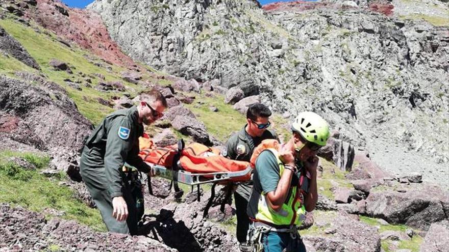 El Aneto dispara los rescates por las imprudencias de los montañeros