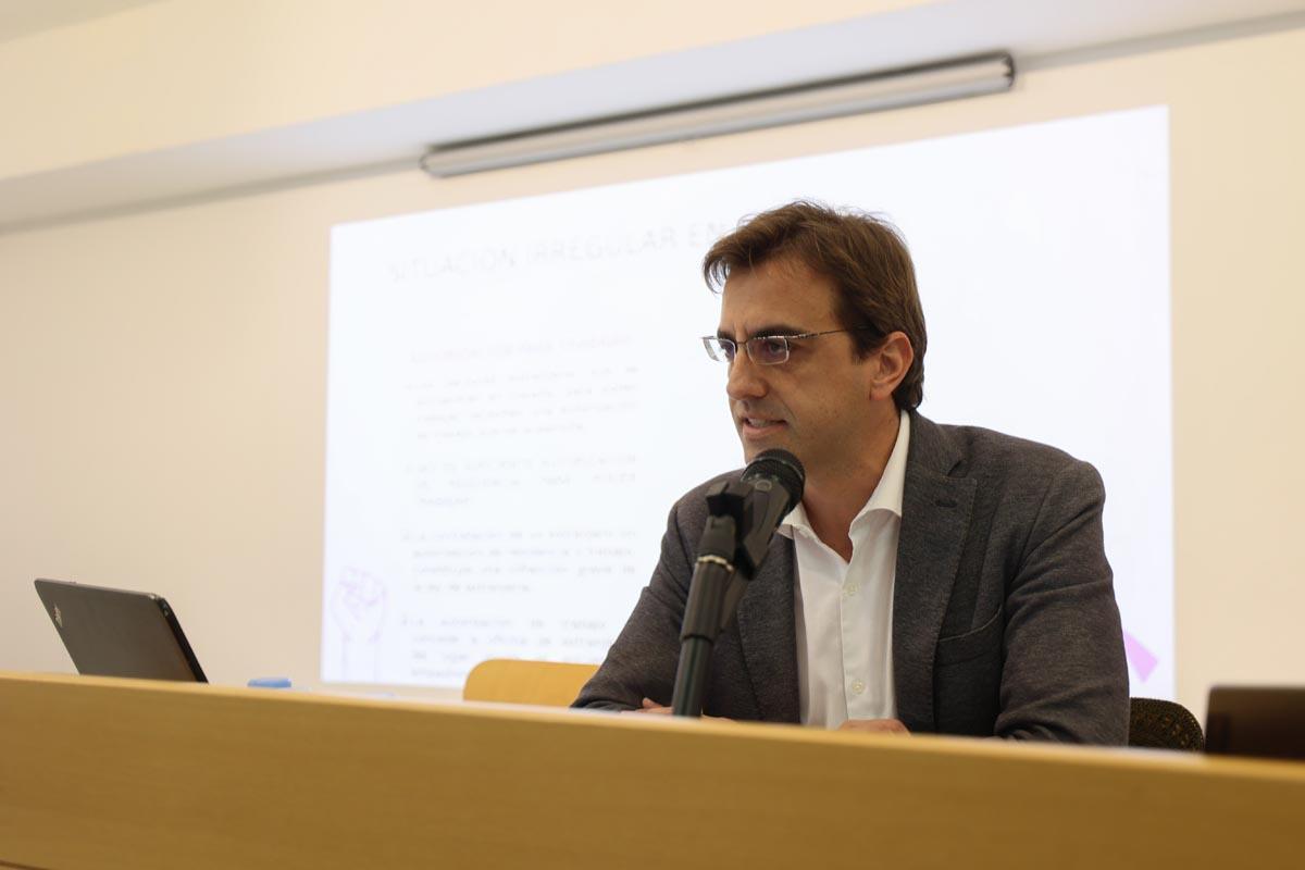 Las jornadas de regularización de inmigrantes de Sant Antoni, en imágenes Las jornadas de regularización de inmigrantes de Sant Antoni, en imágenes
