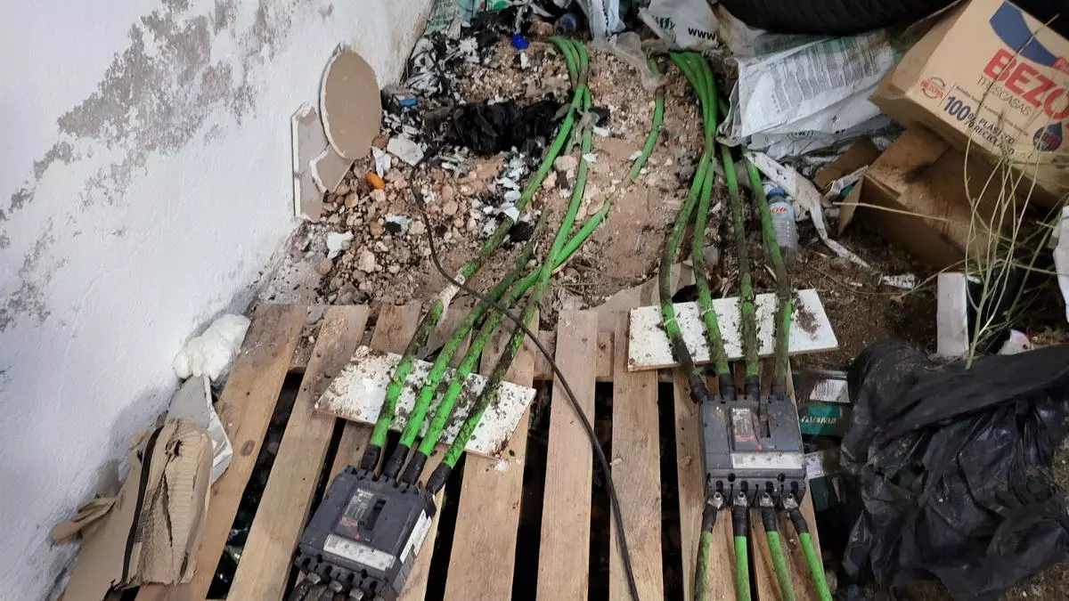Guerra contra el fraude eléctrico: Naturgy frena 42.000 enganches ilegales para tapar un agujero milmillonario