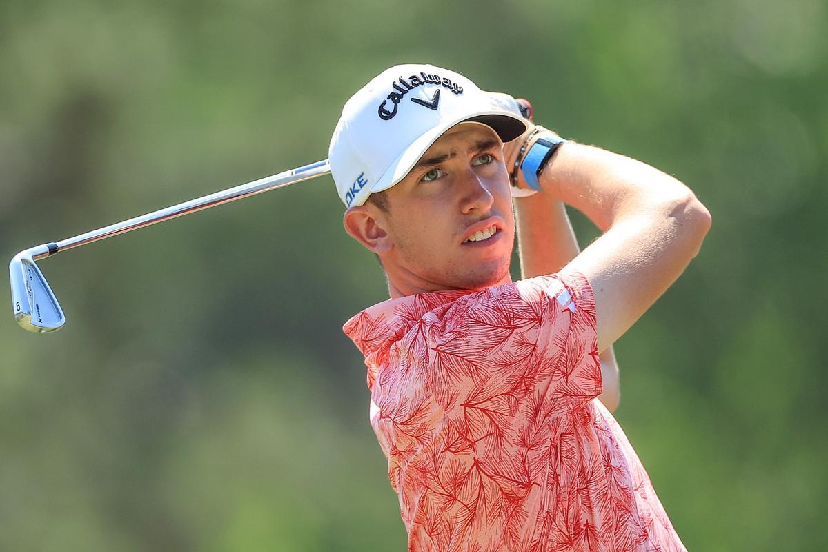 El irlandés Tom McKibbin lidera por dos golpes el Hong Kong Open, en busca de la plaza en el Masters