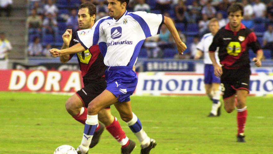 Iván Ania, en el último Tenerife-Rayo de Primera (3-1).