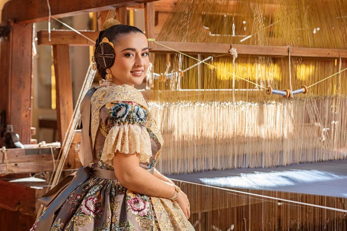 Teresa Borrás Perez, en una visita a la Fábrica de la Seda en València