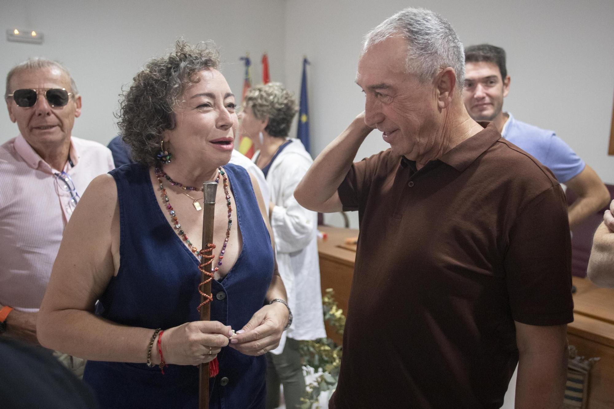 Todas las fotos de la toma de posesión de la nueva alcaldesa de Novetlé