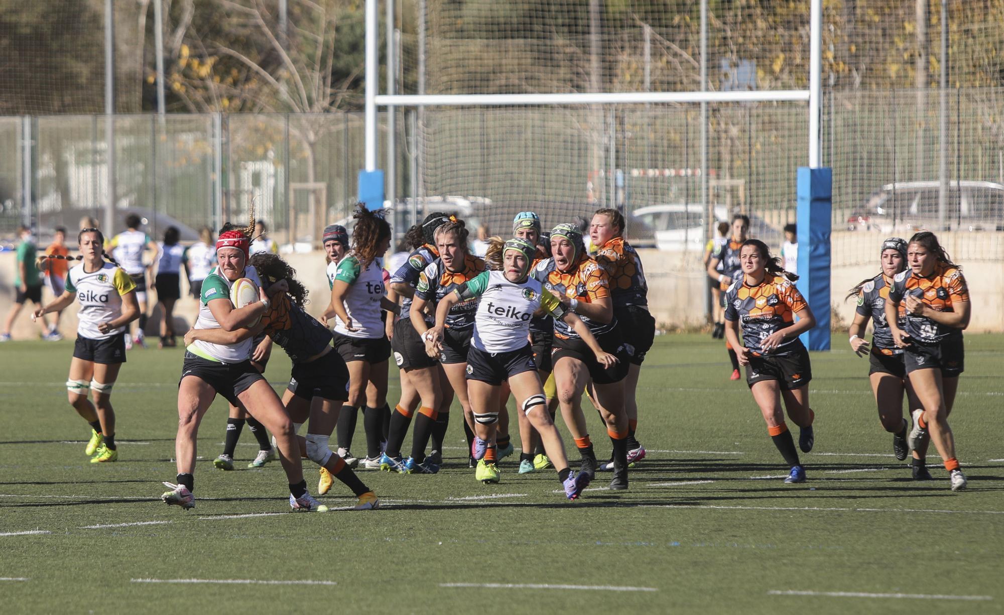 Derbi Teika femenino entre Les Abelles y Rugby Turia (12-18)