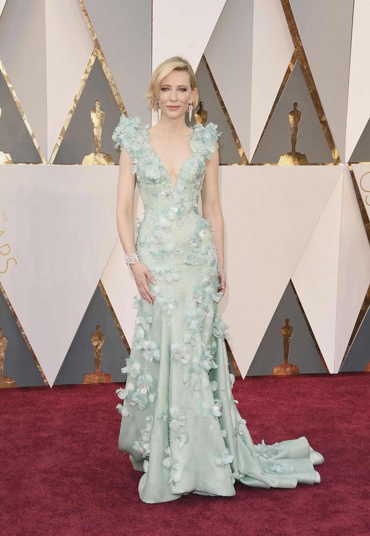Premios Oscar 2016: Cate Blanchett de Armani Privé