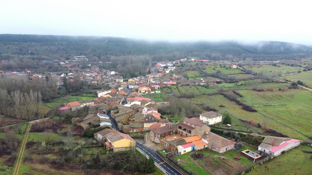 Vista panorámica de Sejas de Aliste, pueblo del municipio de Rábano.